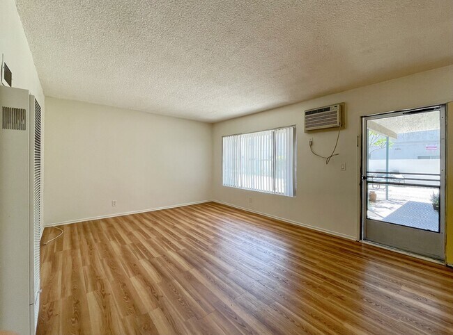 Foto del edificio - 5045 Rosemead Blvd