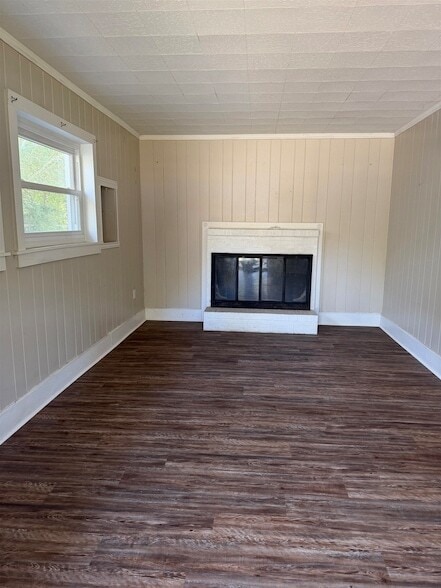 Building Photo - 1631 McCaskill Ave