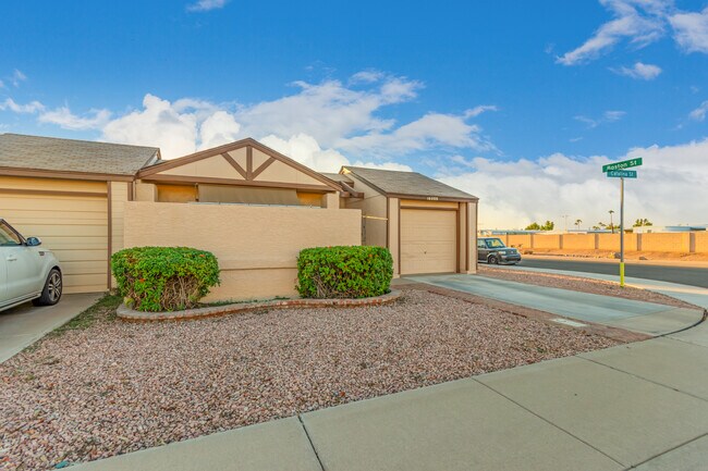 Photo - 16008 S Catalina St House