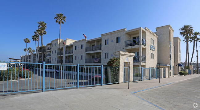 Building Photo - Marina Del Mar