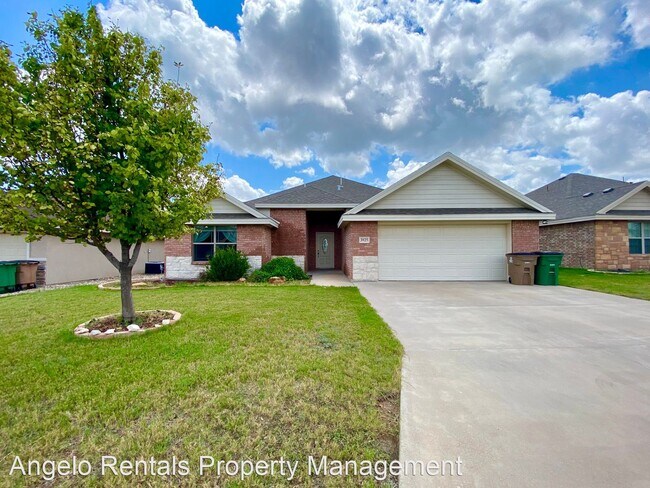 Building Photo - 3 br, 2 bath House - 3925 Blair Lane