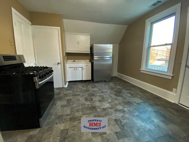 Foto del edificio - 517 S Water St