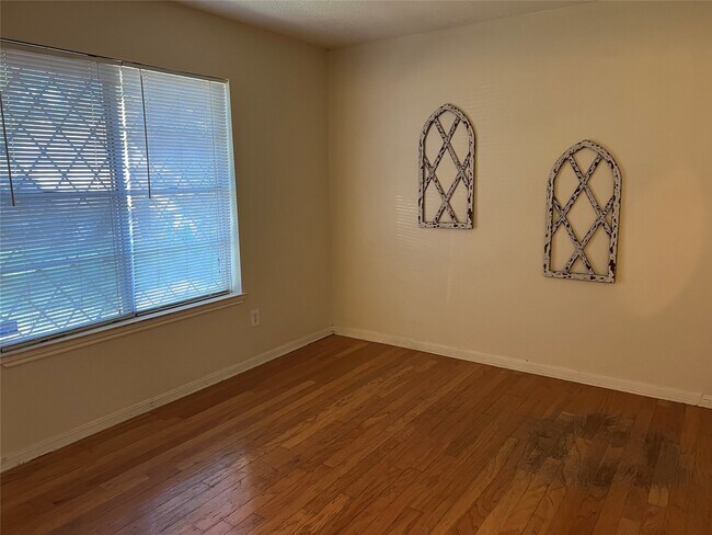 Foto del edificio - 3506 Corinne Ct