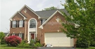 Primary Photo - 10232 Inchberry Ct