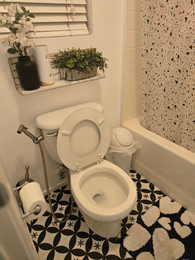 Building Photo - 4085 Garvey Way