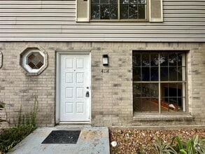 Building Photo - 4114 Hartt St