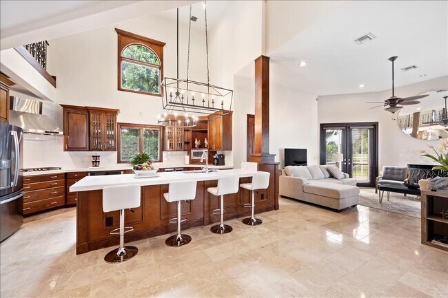 Foto del edificio - 2351 Newbury Dr