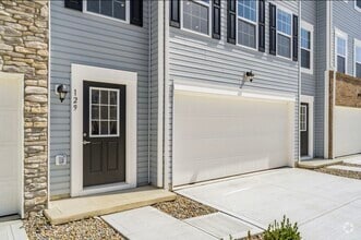 Building Photo - 129 Coyote Willow Dr