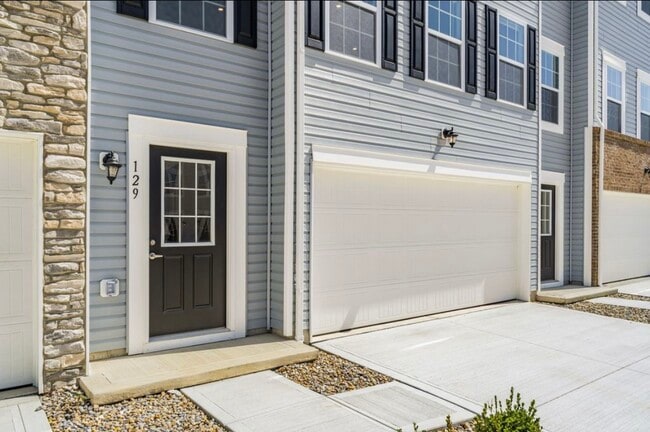 Building Photo - 129 Coyote Willow Dr