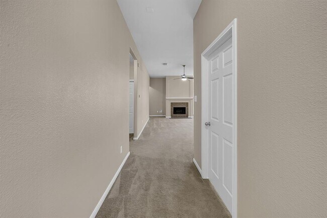 Building Photo - 15735 Granite Mountain Trail