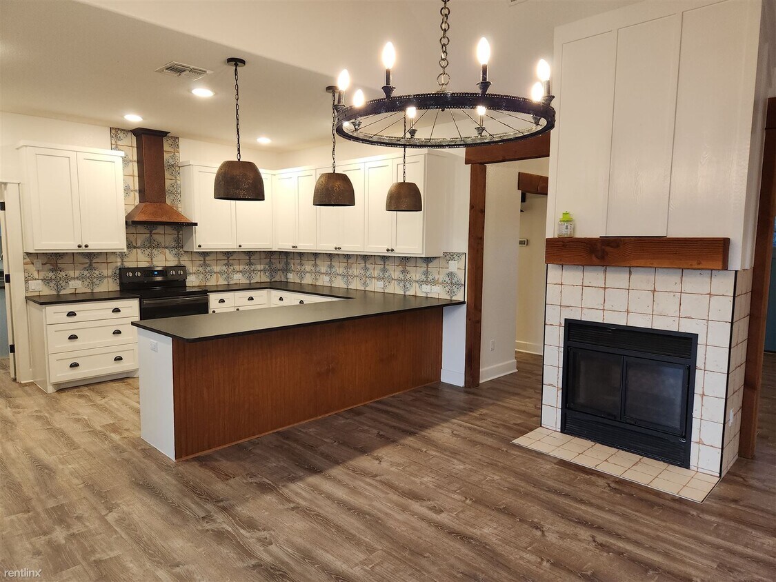 Foto principal - 3 br, 2.5 bath House - 1841 County Road 224