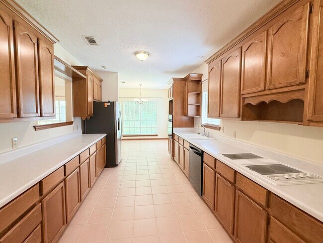 Foto del edificio - Custom Home On 1.78 Acre Lot