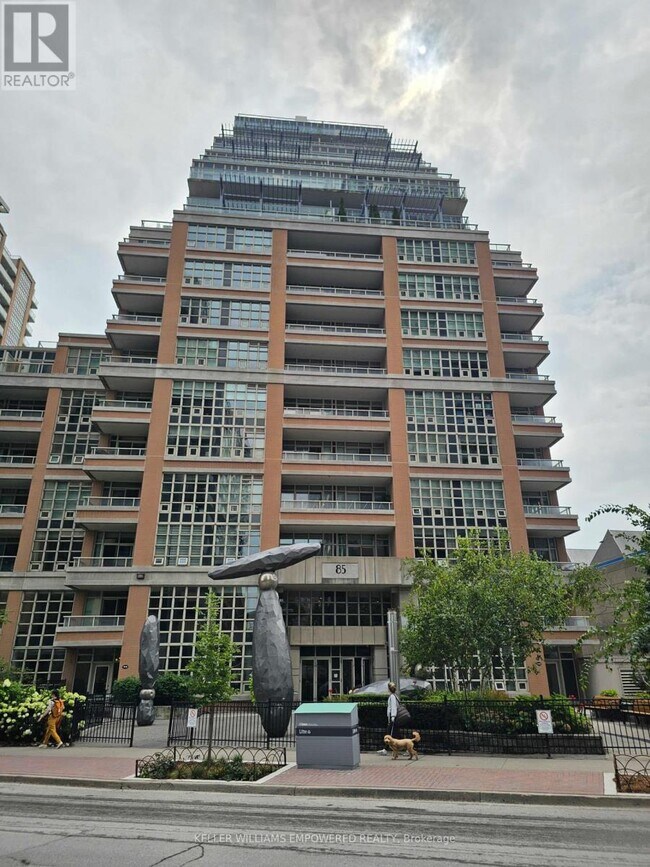Building Photo - 85 E Liberty St