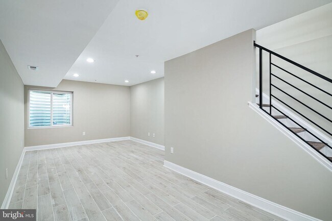 Foto del edificio - 1709 W Seybert St