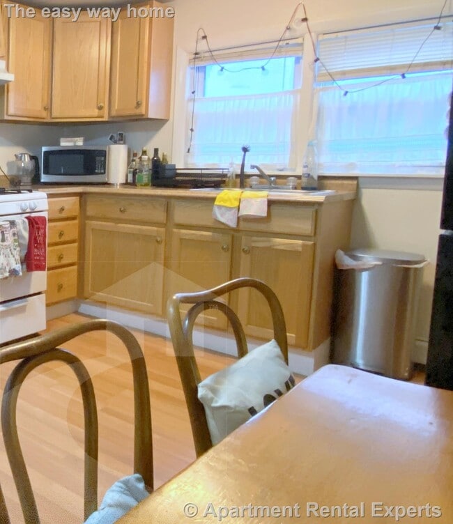 Photo - 400 Franklin St Apartment