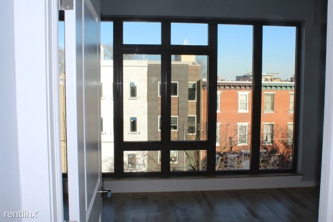 Foto del edificio - 1 br, 2 bath Condo - 718 N 19th St 2 Unit 2