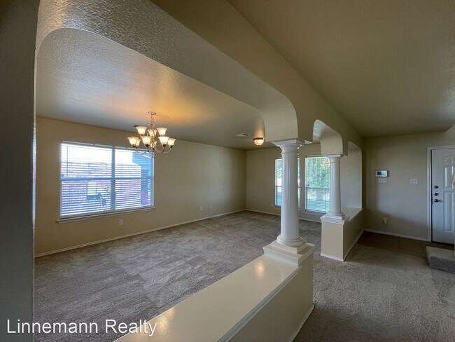 Foto del edificio - 3 br, 2.5 bath House - 4208 Cessnock Drive