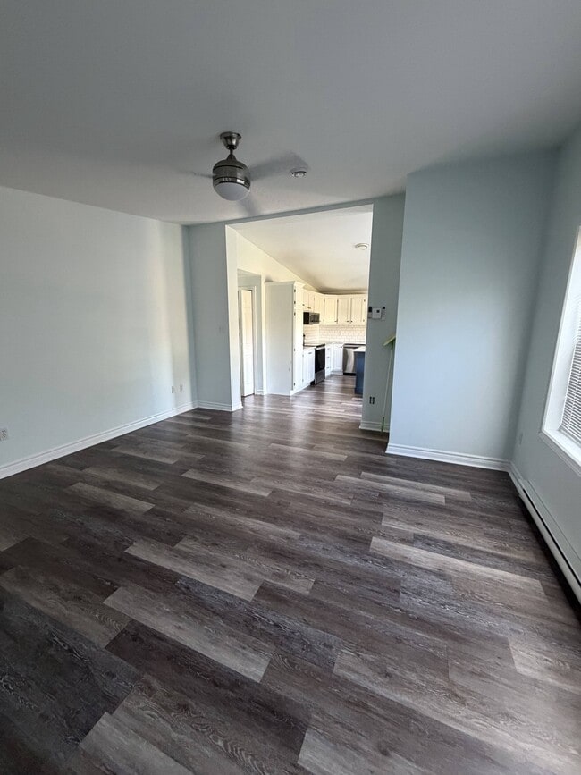 Building Photo - 74 River Ridge Dr