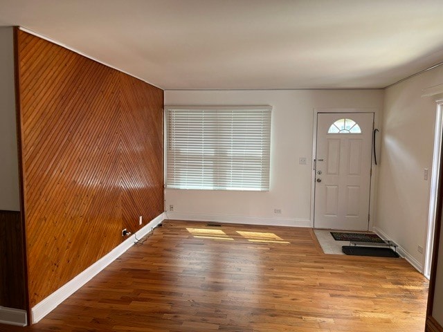 Building Photo - 1811 Jamestown Cir