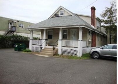 Primary Photo - 2886 Limekiln Pike