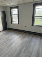 Building Photo - 159 N Main St