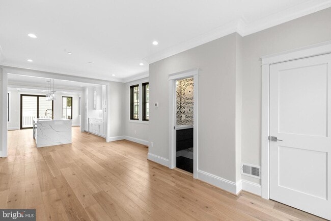 Building Photo - 3713 R St NW