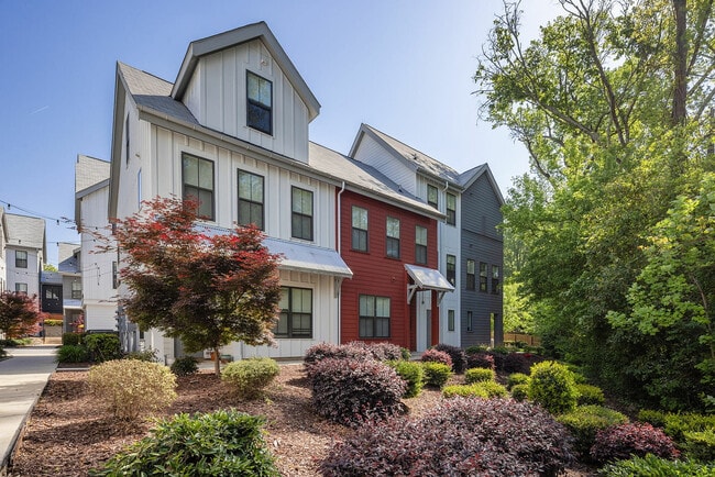 Building Photo - Anker Haus