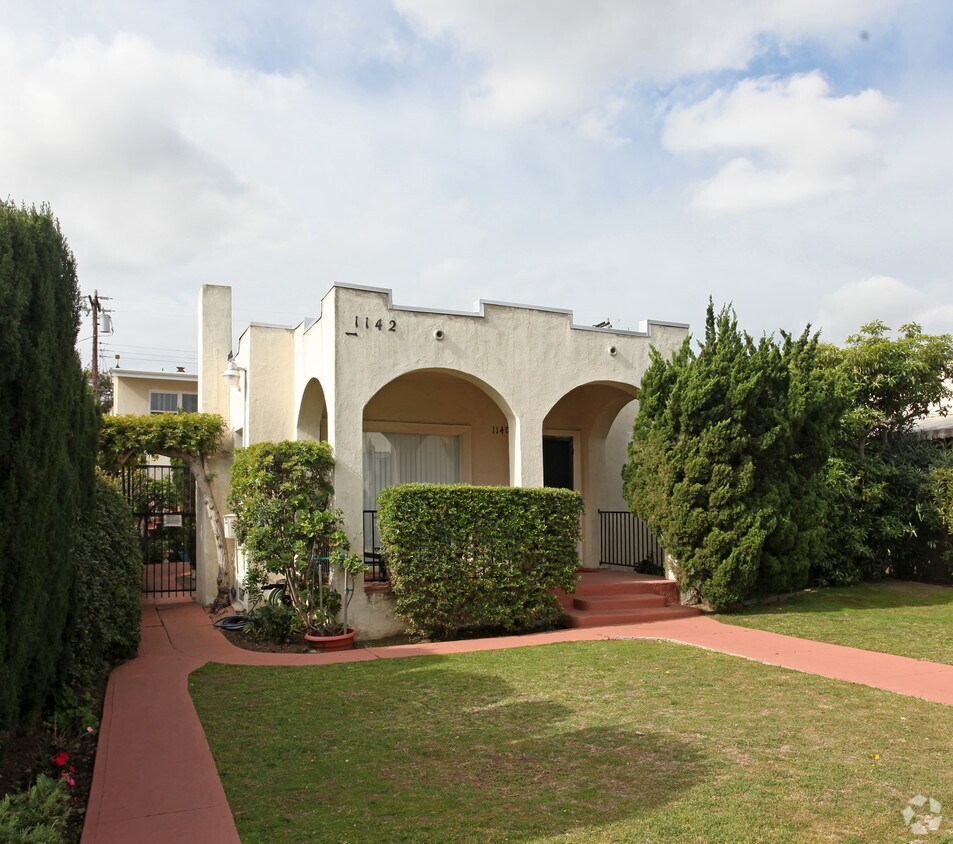 Foto principal - 1142 24th St