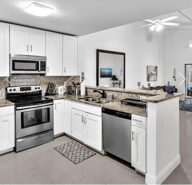 Foto del edificio - 5721 SW 24th Ave