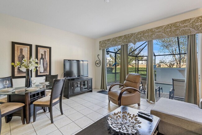 Foto del edificio - 2563 Maneshaw Ln
