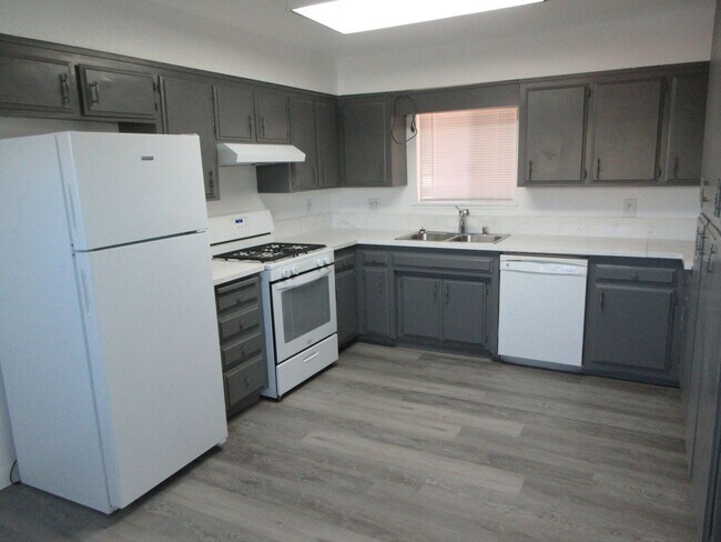 Foto del edificio - Beautiful 3b 2ba