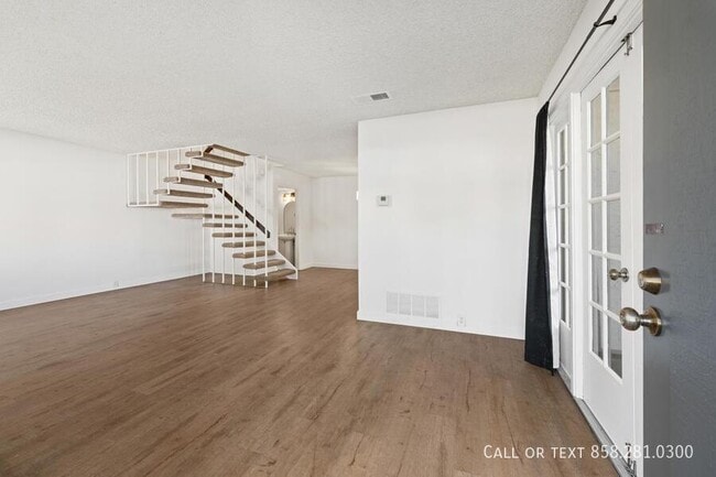 Building Photo - 3911 Camino Lindo