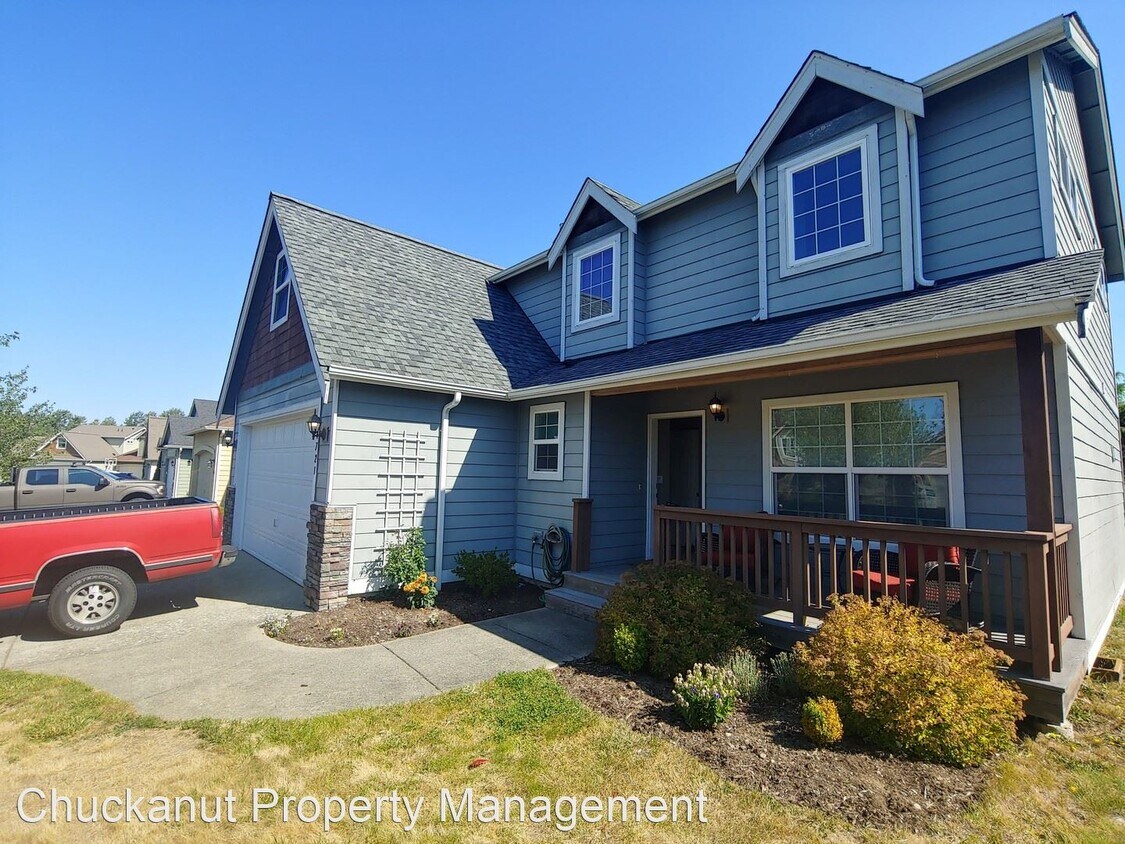 Foto principal - 3 br, 2.5 bath House - 4721 Bedford Ave.