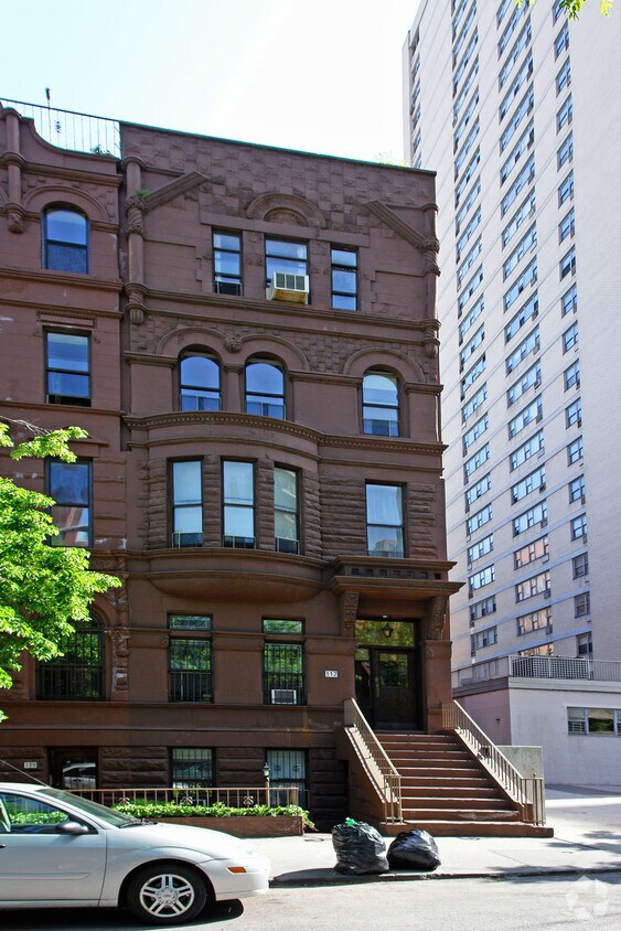 Building Photo - 117 W 92nd St