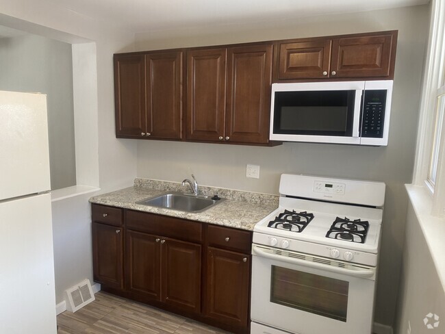 Building Photo - 3241 Edgemont St