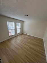 Building Photo - 3939 S Torrey Pines Dr