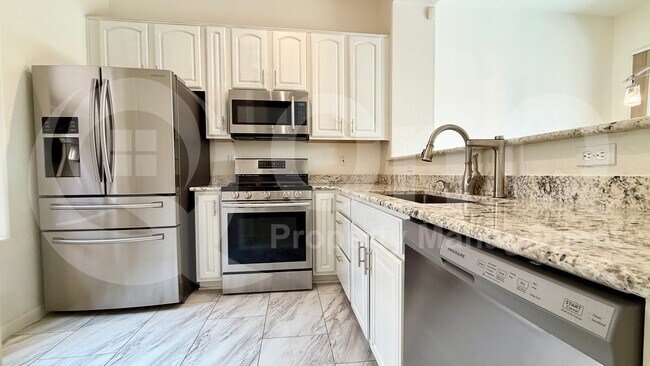 Foto del edificio - 1387 W Marlin Dr