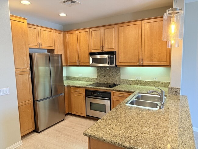 Building Photo - 3857 Pell Pl