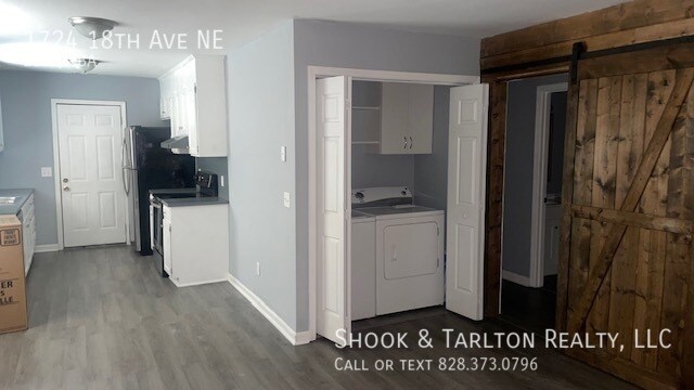 Foto del edificio - 1724 18th Ave NE