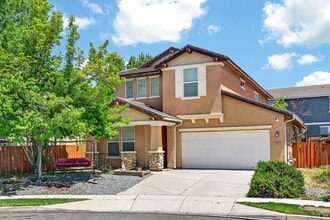 Building Photo - 6960 Rioja Ct