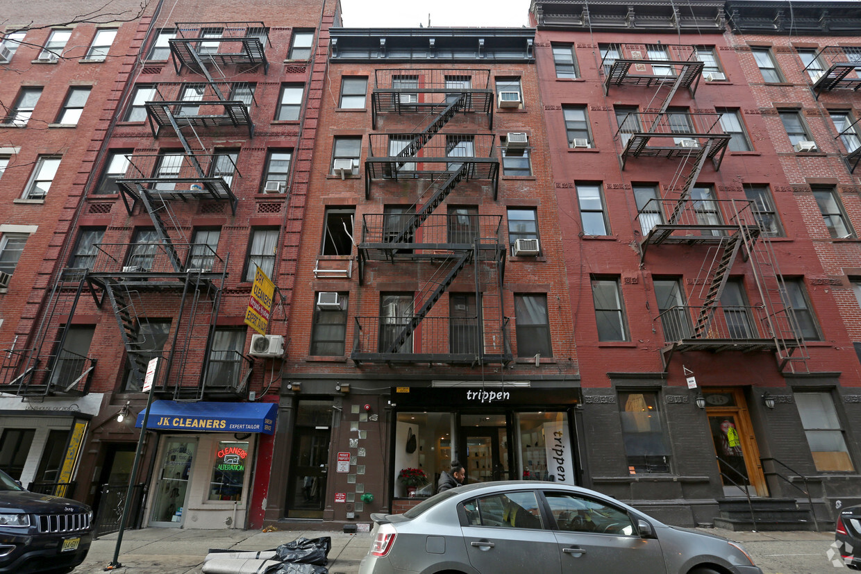 Foto del edificio - 243 Mulberry St