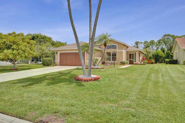 Foto del edificio - 6817 Barnwell Dr
