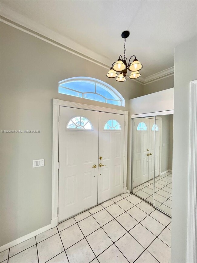 Foto del edificio - 6311 Mullin St