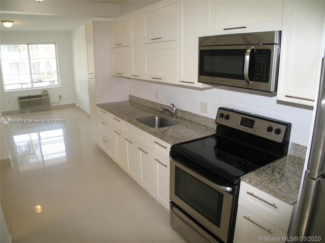 Foto principal - 540 74th St