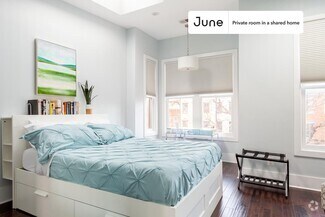 Building Photo - Private bedroom in 5 bed/3 bath Home