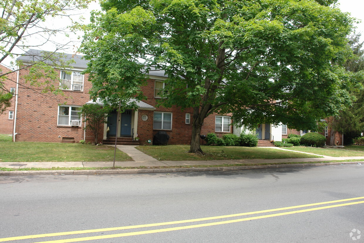 761 - 785 E 3rd Ave - 761-785 E 3rd Ave