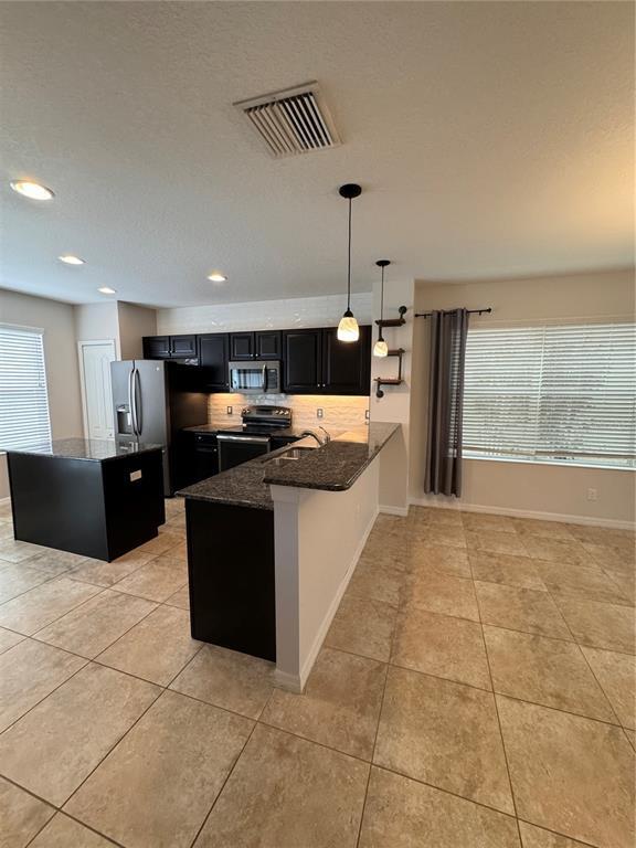 Foto del edificio - 6425 Autumn Woods Way