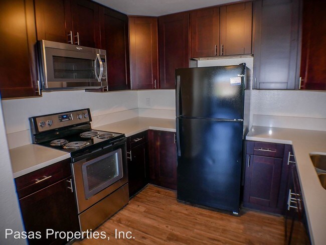 Foto del edificio - 384 Pala Vista Dr