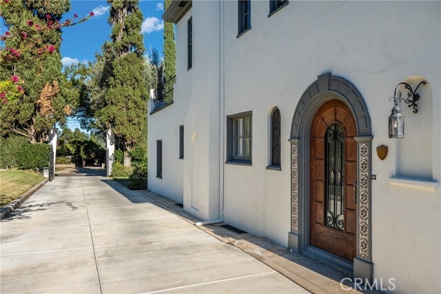 Building Photo - 1205 W Highland Ave