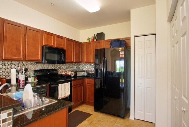 Building Photo - 10870 NW 88th Terrace